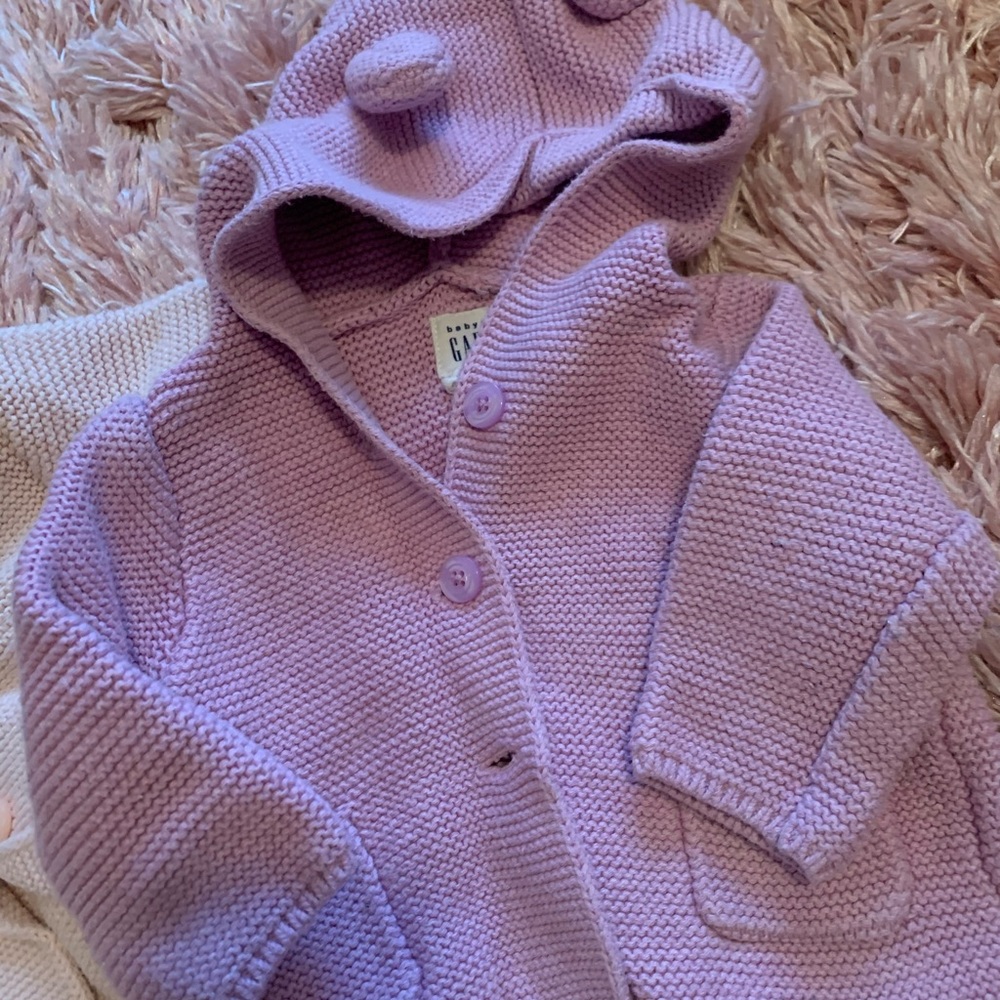 2 GAP button up hoodies girls purple 💜
